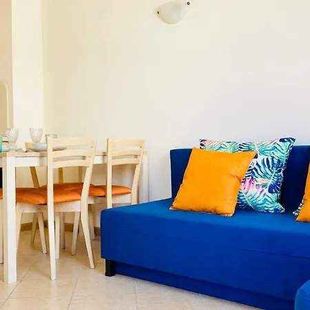 Apartman Apartello Modern - Royal Sun, Napospart