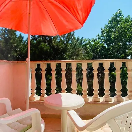 Apartman Apartello Modern - Royal Sun, Napospart